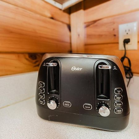 A Dream Come True Cabin Севьервилл Экстерьер фото