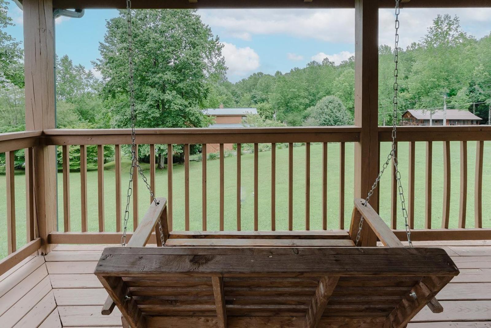 A Dream Come True Cabin Севьервилл Экстерьер фото