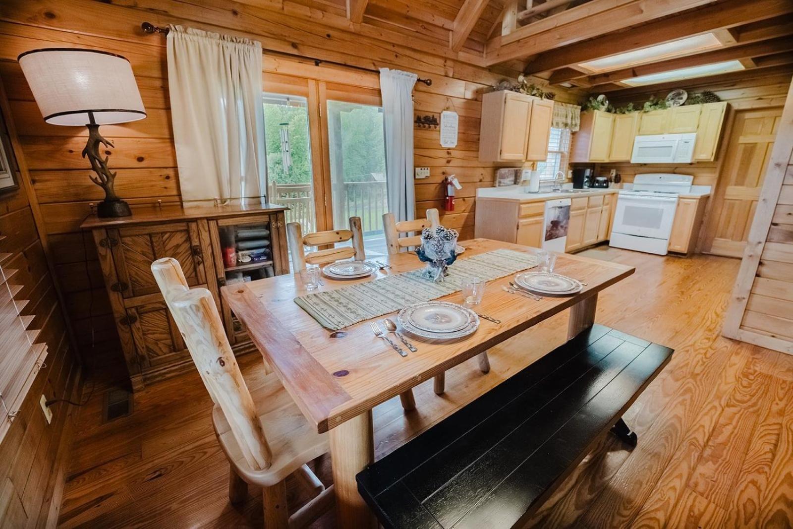 A Dream Come True Cabin Севьервилл Экстерьер фото