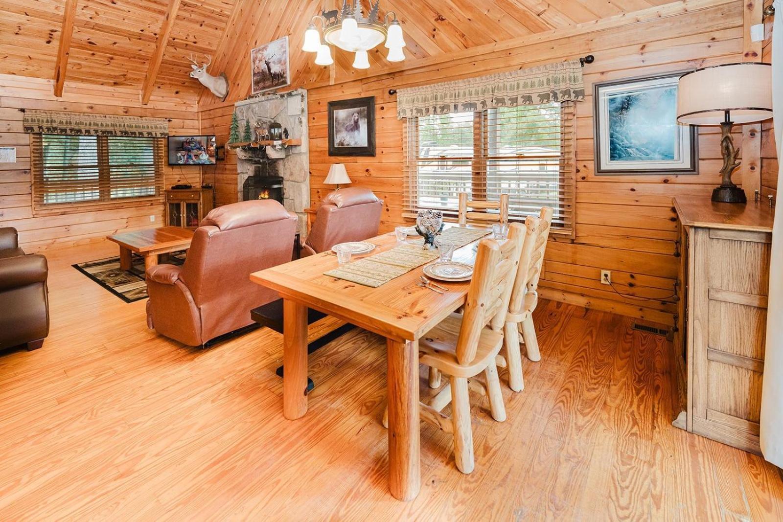 A Dream Come True Cabin Севьервилл Экстерьер фото