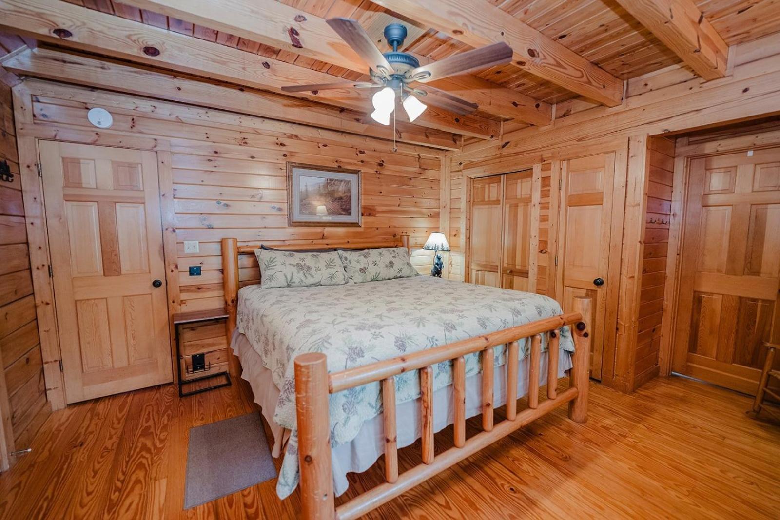 A Dream Come True Cabin Севьервилл Экстерьер фото